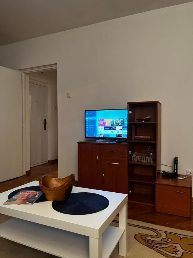 Apartman Sasha 2 Βελιγράδι Εξωτερικό φωτογραφία